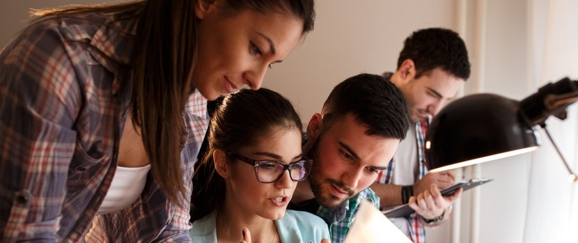 Jeunes en pleine création d'entreprise