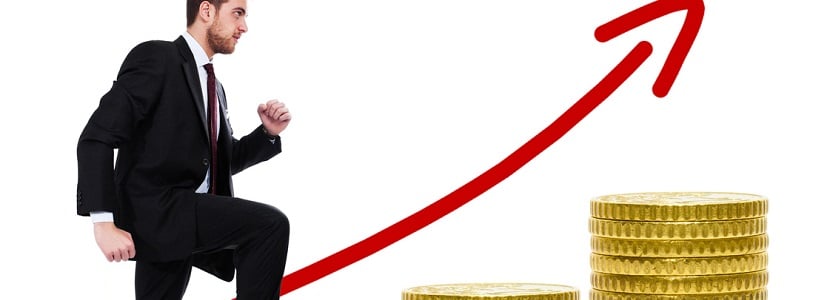 Un homme sur des pièces euros 