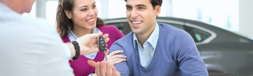  Couple chez un constructeur automobile