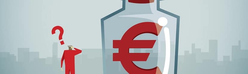 Euro dans un bocal 