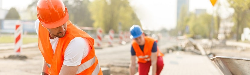 des professionnels sur chantier