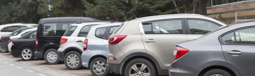 véhicules sur parking