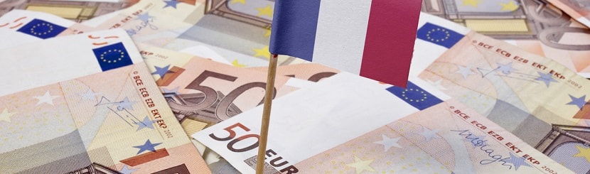monnaie euro et drapeau français