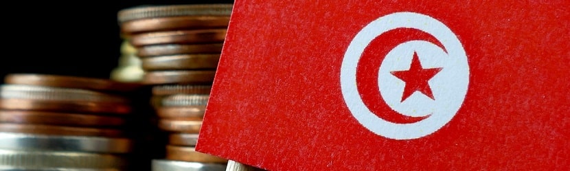 Pièces et drapeau tunisien