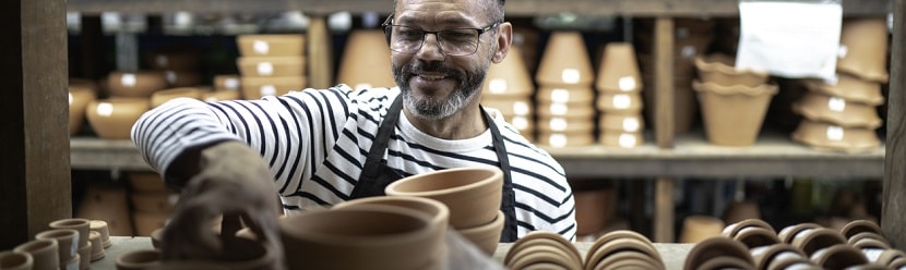 propriétaire magasin artisans