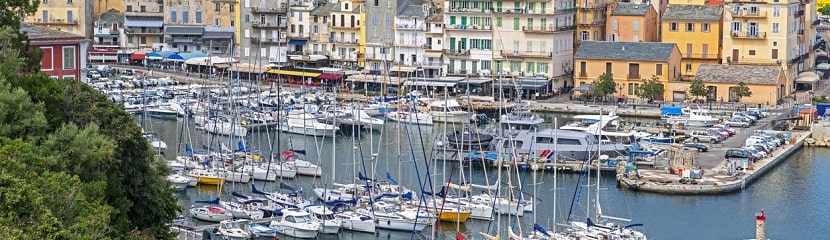 Vue aérienne du port de Bastia, Corse